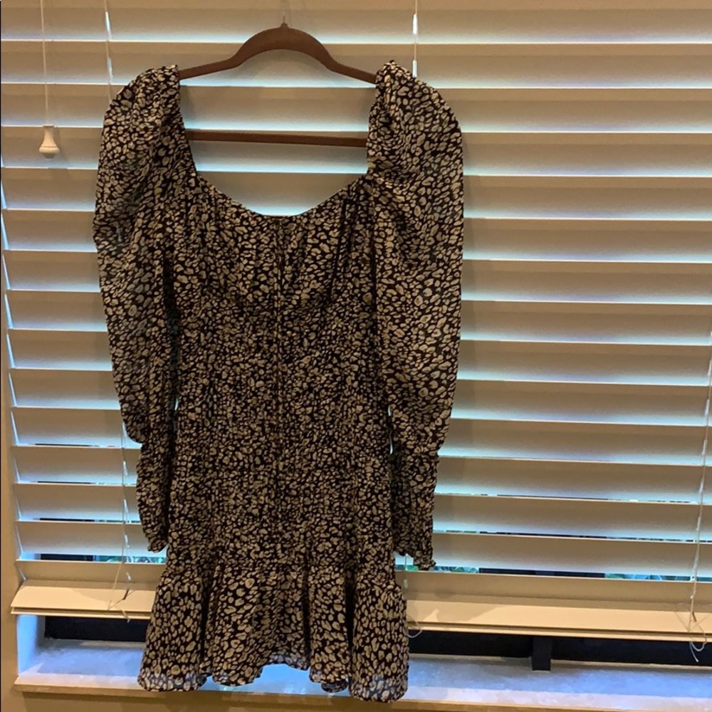 Vestique dress